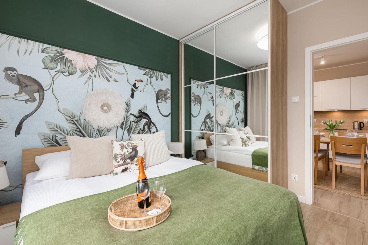Luxurious Apartment Nadmorskie Tarasy Kolobrzeg By Renters Prestige ภายนอก รูปภาพ