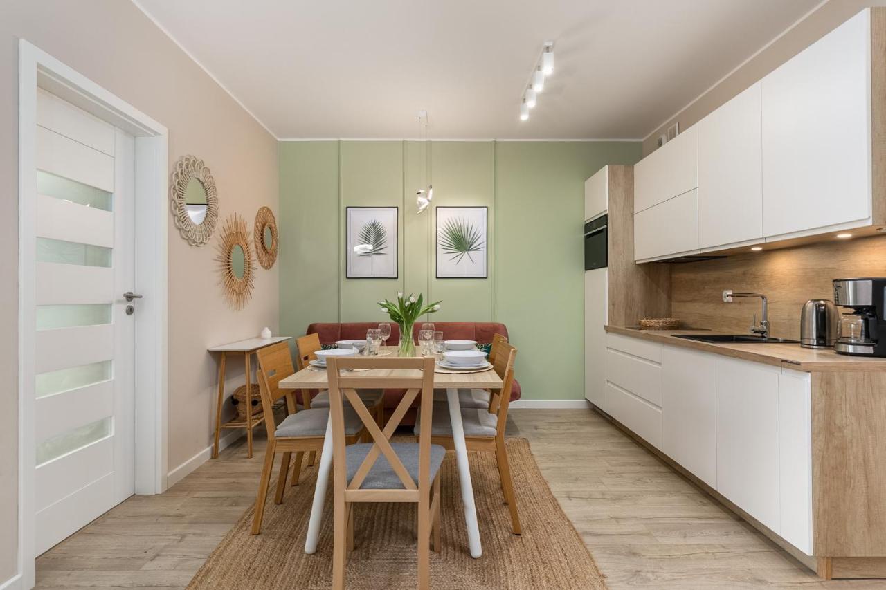 Luxurious Apartment Nadmorskie Tarasy Kolobrzeg By Renters Prestige ภายนอก รูปภาพ