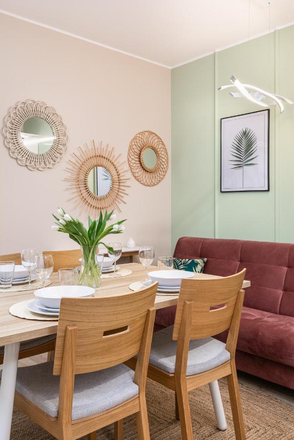 Luxurious Apartment Nadmorskie Tarasy Kolobrzeg By Renters Prestige ภายนอก รูปภาพ