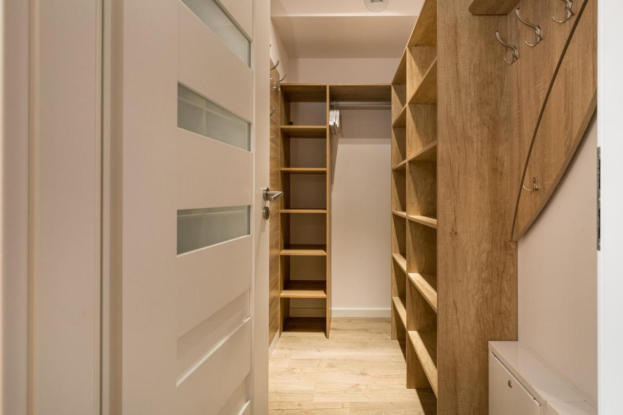 Luxurious Apartment Nadmorskie Tarasy Kolobrzeg By Renters Prestige ภายนอก รูปภาพ